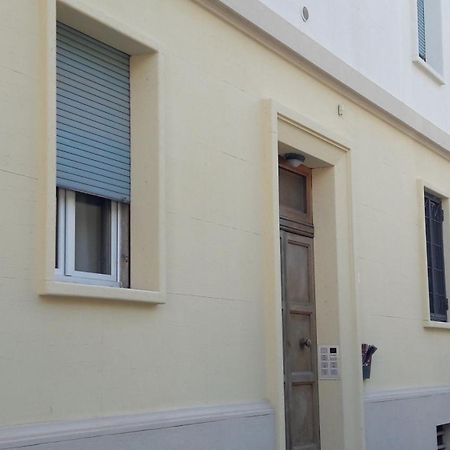 Bolognamania Apartments-Happy Exteriör bild